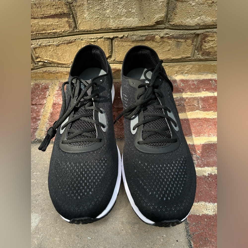 Under Armour HOVR Sonic 5 Running Shoes Men’s Size 17 New with Box